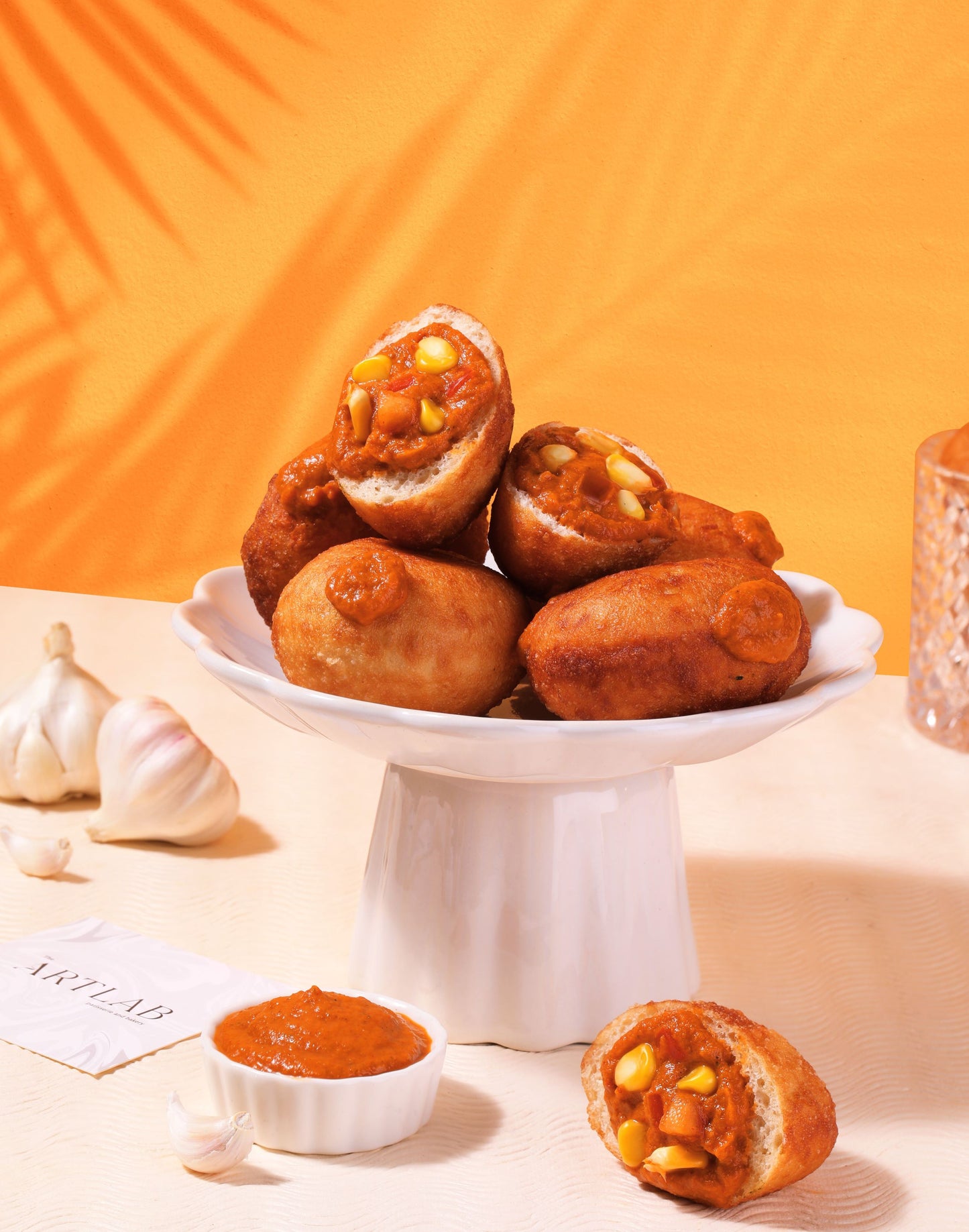 Makhani Bombolini